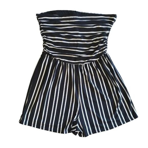 Y2K Pink Halter and Striped Strapless Romper Shorts Size Large Bundle - Picture 5 of 16